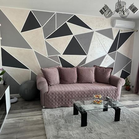 Appartamento Magnific Gran Varadino Esterno foto